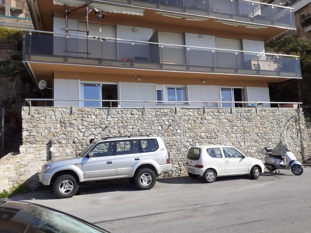 Cadorna Fronte Mare Apartment Alassio Italy