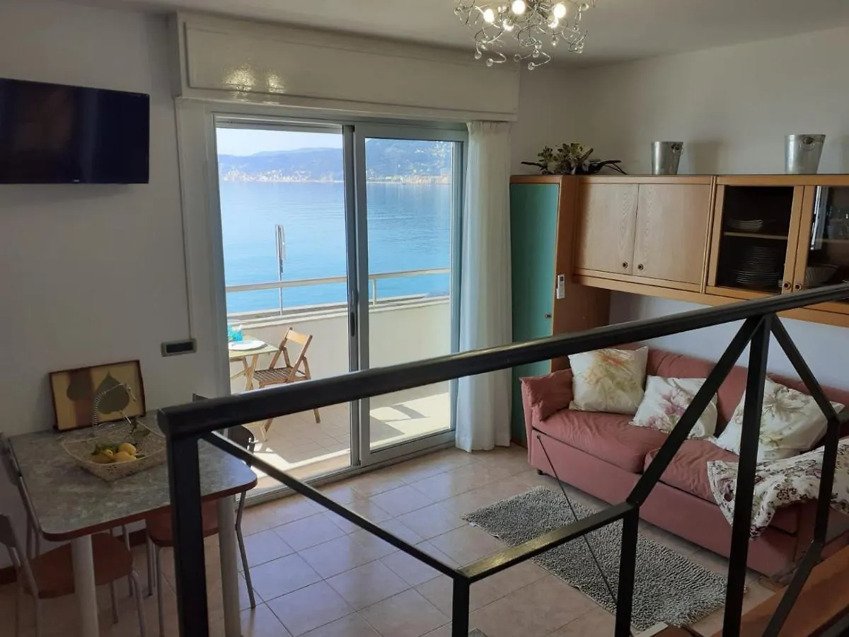 Cadorna Fronte Mare Apartment Alassio