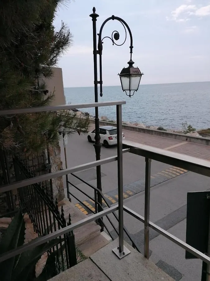 Cadorna Fronte Mare Apartment Alassio