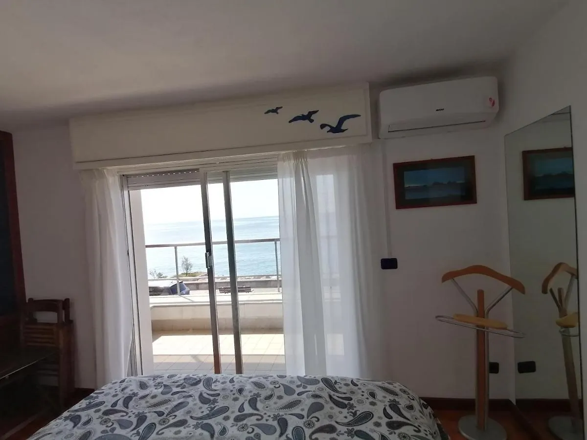 Cadorna Fronte Mare Apartment Alassio