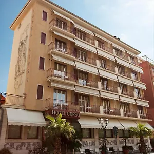 Отель Hotel Corso Alaxi Hotels, Алассио